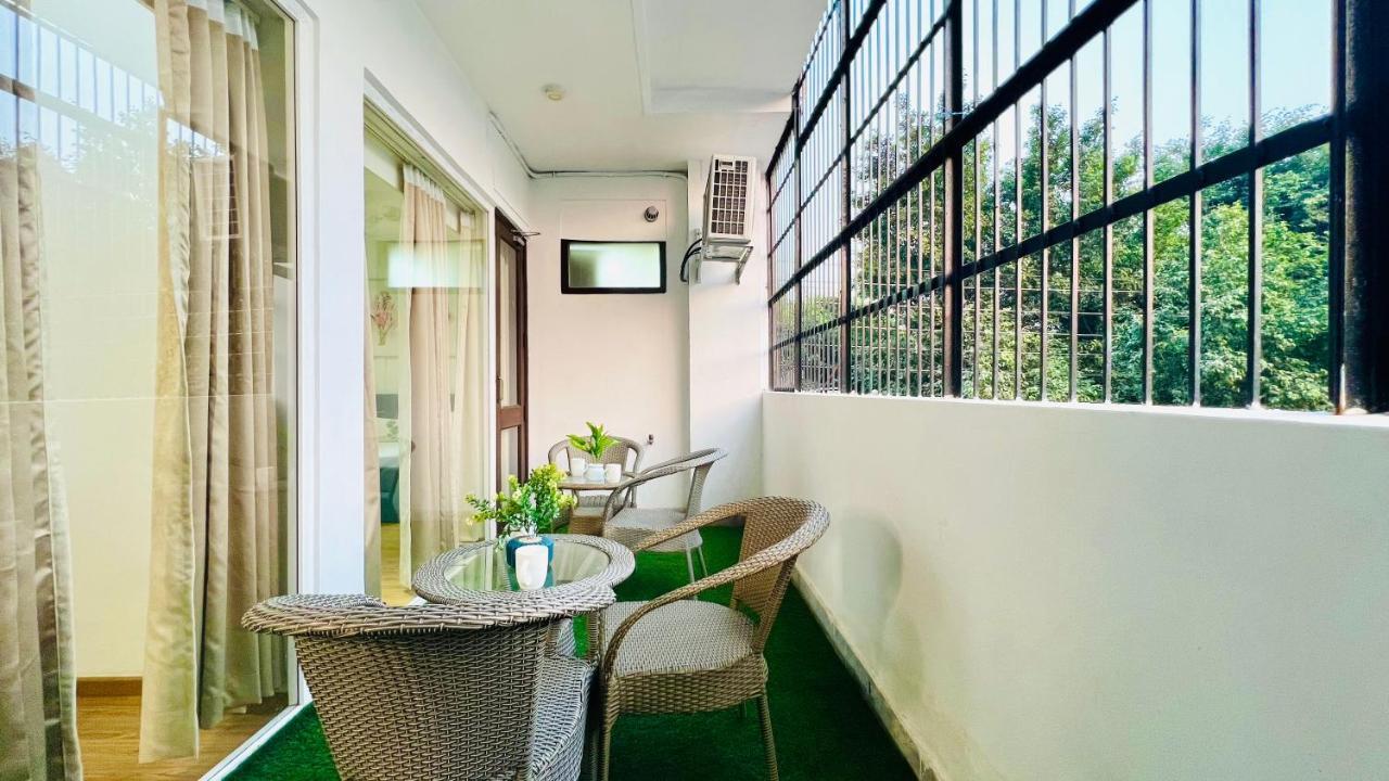 Olive Service Apartments - City Centre Noida Exterior photo