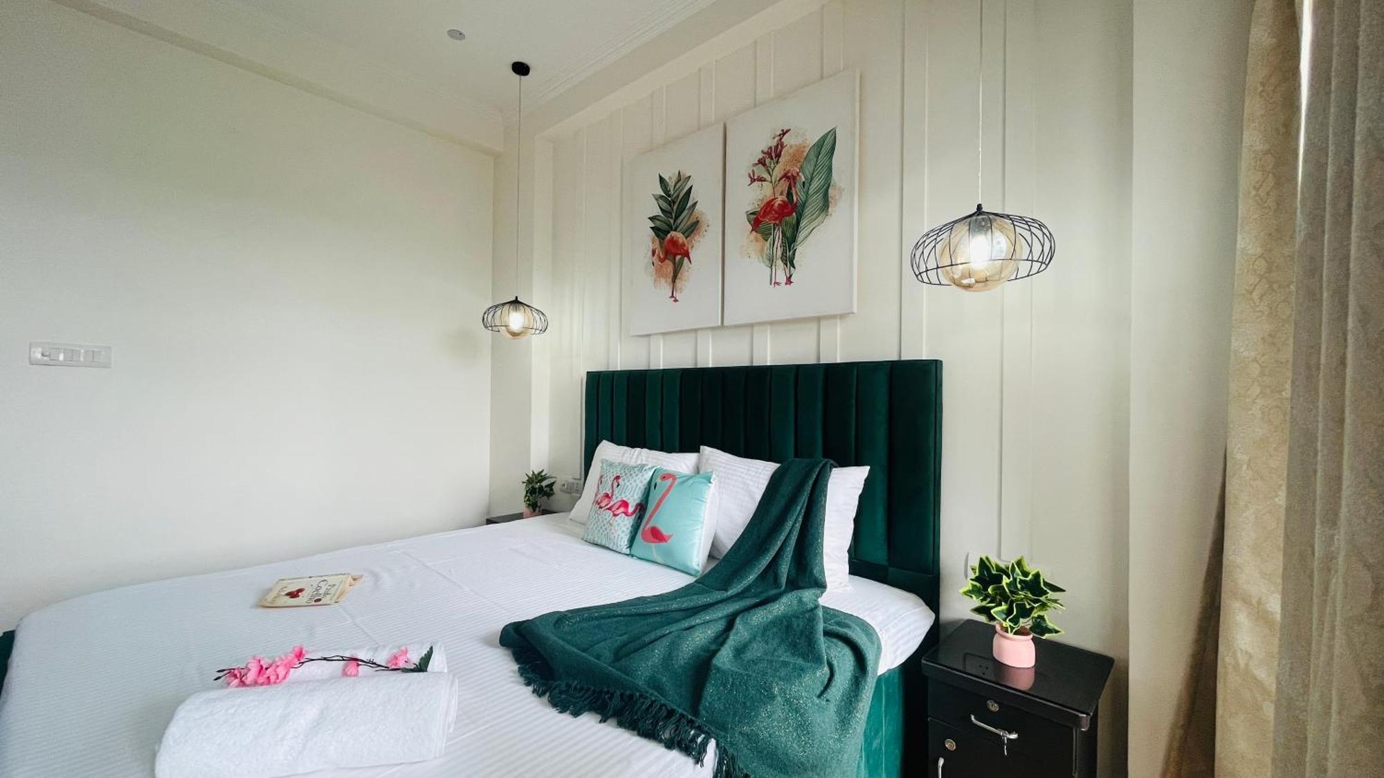 Olive Service Apartments - City Centre Noida Room photo